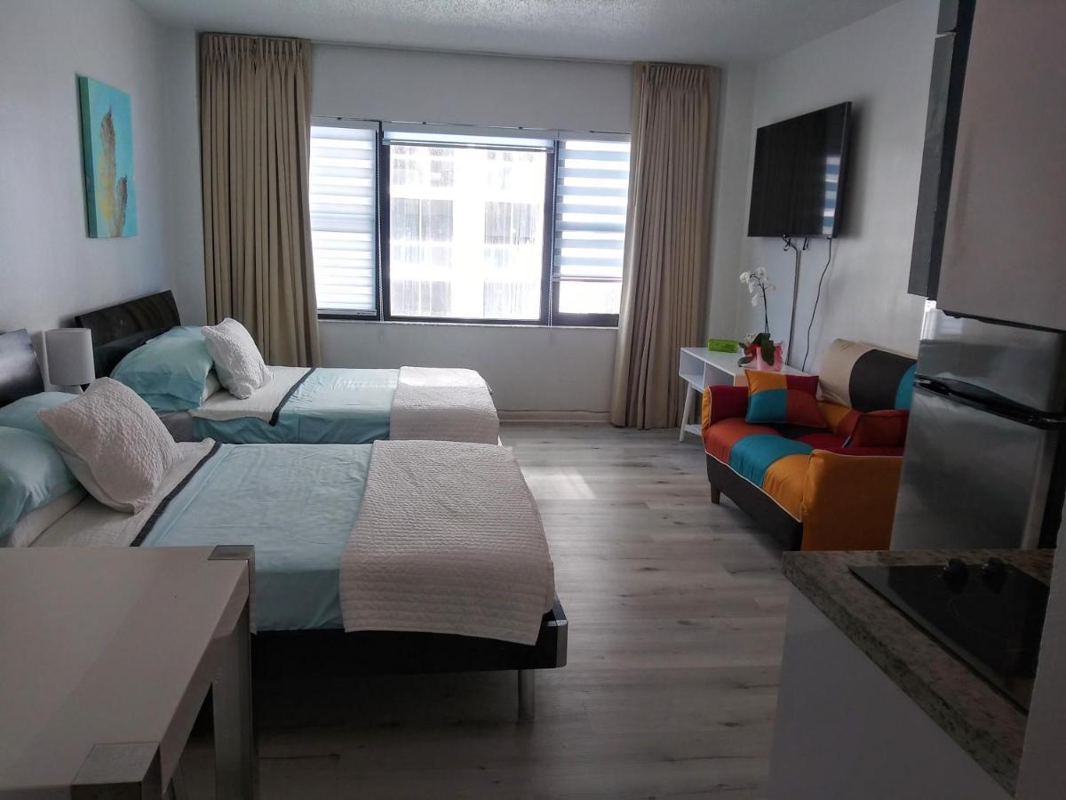 Casablanca On The Beach ميامي بيتش الغرفة الصورة